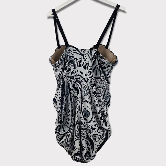 Lane Bryant One-Piece swimsuit size 20 - Picture 2 of 6